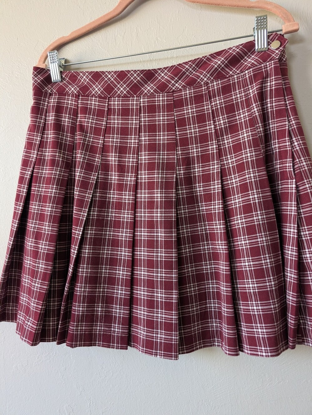 Divided Maroon Plaid Pleated Skirt Mini Skaters Size 10 Side Zip - Picture 3 of 11